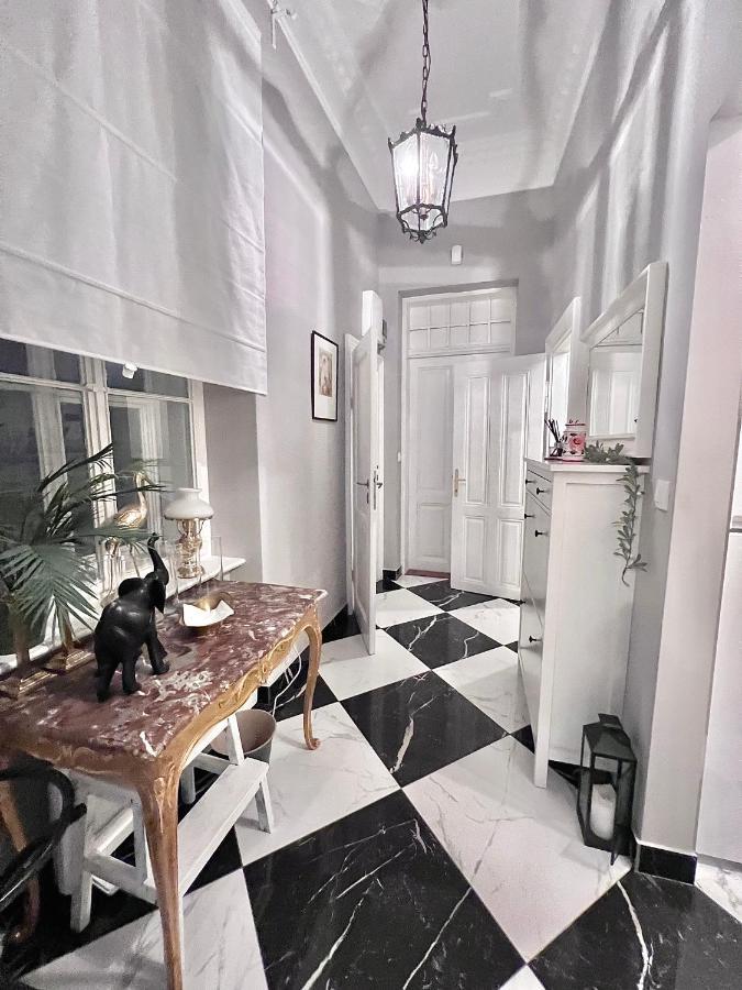 Central Dainty - Boutique Apartment In Zagreb City Centre Екстер'єр фото