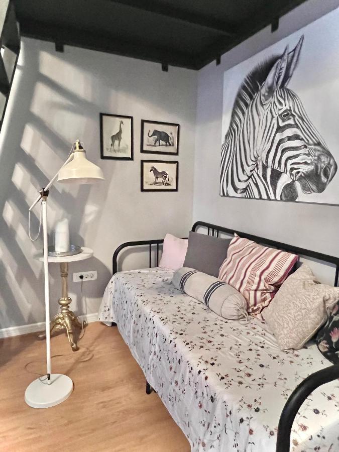 Central Dainty - Boutique Apartment In Zagreb City Centre Екстер'єр фото