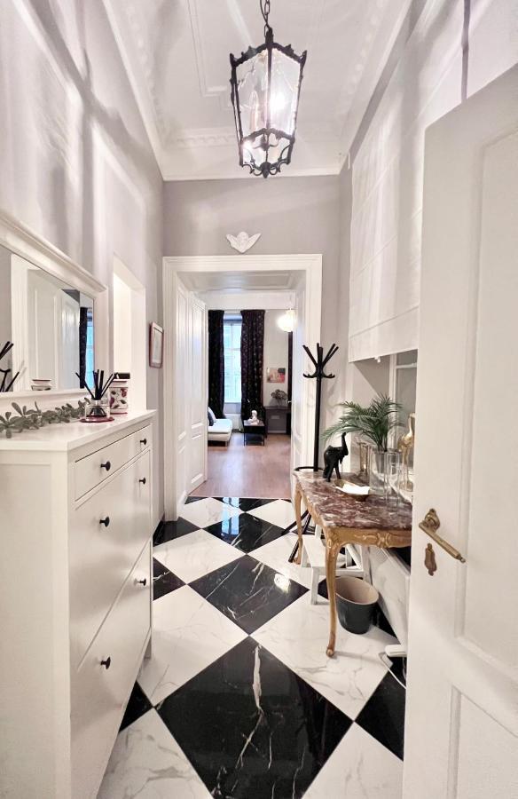 Central Dainty - Boutique Apartment In Zagreb City Centre Екстер'єр фото