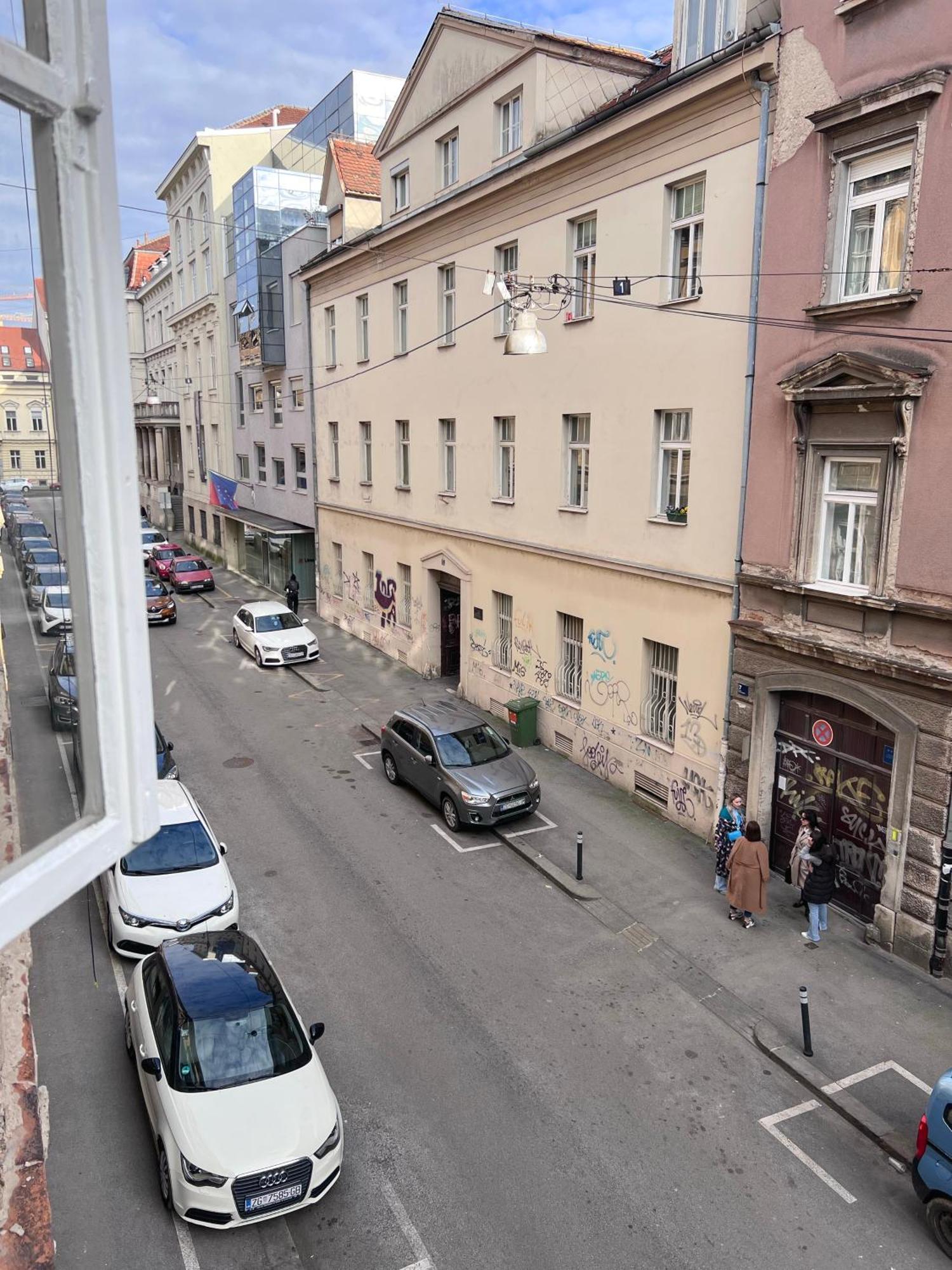 Central Dainty - Boutique Apartment In Zagreb City Centre Екстер'єр фото